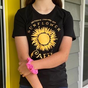 Polka dotted scrunchie